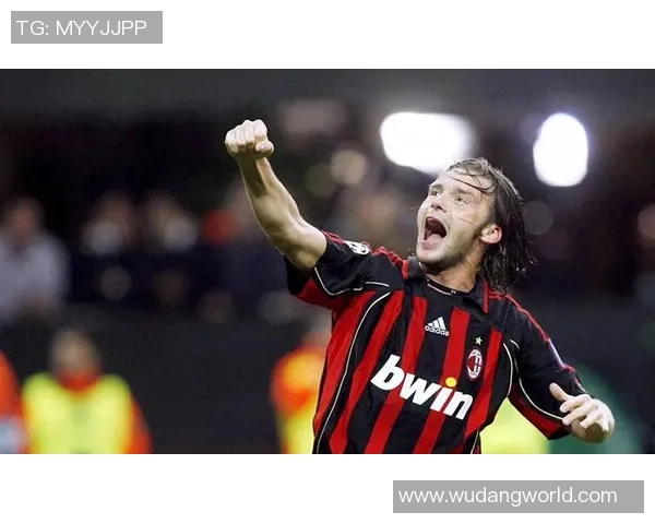 足球界的菠萝球星是谁 他背后鲜为人知的故事揭秘 足球界的菠萝球星是谁 他背后鲜为人知的故事揭秘